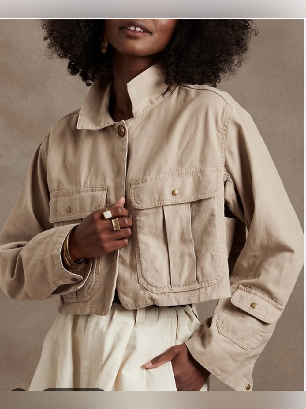 Banana Republic Cropped Utility Jacket in Pale Khaki M